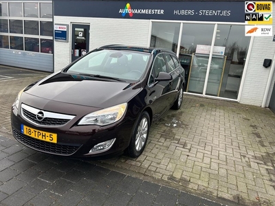 Opel Astra Sports Tourer 1.4 Turbo Cosmo