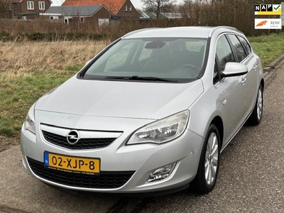 Opel Astra Sports Tourer 1.4 Turbo Cosmo ECC AUdio-CD/MP3