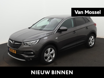 OPEL GRANDLAND X 1.2 Turbo Business Executive