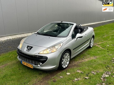 Peugeot 207 CC 1.6-16V T Féline