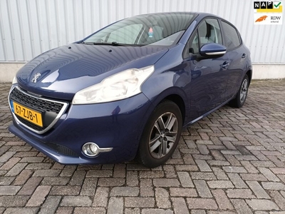 Peugeot 208 1.2 VTi Blue Lease SCHADEAUTO.