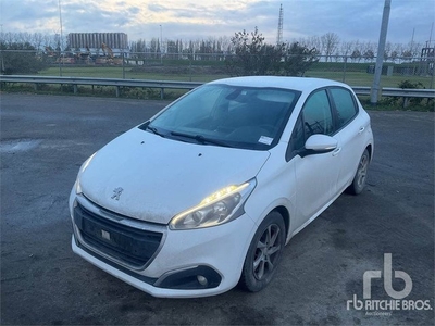 Peugeot 208 (bj 2015)