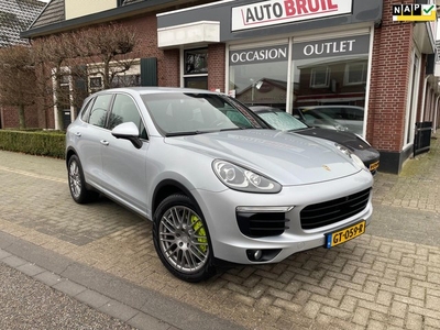 Porsche Cayenne 3.0 S E-Hybrid . Ned auto 105.000 km