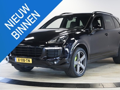 Porsche Cayenne 3.0 S E-Hybrid Platinum Edition | Sport Design | Luchtvering - Sport Chrono - Schuif-open dak - Trekhaak elektrisch