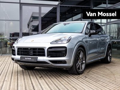 PORSCHE CAYENNE 4.0 Turbo S E-Hybrid | SPORTDESIGN | SPORTCHRONO | PDLS+ | ACHTERASBESTURING | PASM | 1E EIGENAAR | SOFTCLOSE | NL AUTO | KERAMISCH | LUCHTVERING | BOSE | STOELVENTILATIE | PORSCHE INNO DRIVE | ADAPTIVE CRUISE CONTROL | 18-WEG STOELEN |