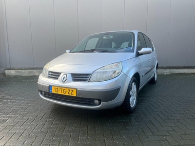 Renault Grand Scénic 2.0-16V Tech Line 7p.