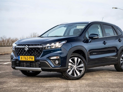 Suzuki S-Cross 1.4 129 + 11 pk Boosterjet AllGrip Style Smart Hybrid | 4 Wielaandr. | Leer | 360 Camera | 6 Jaar Fabrieksgarantie