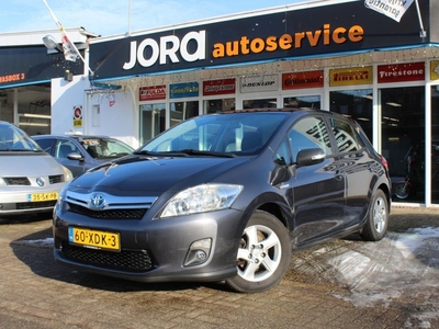 TOYOTA AURIS 1.8 Full Hybrid Business ***MEGA DEAL***