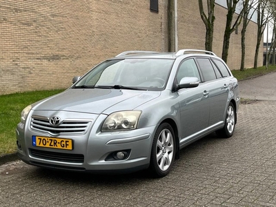 Toyota Avensis Wagon 2.4 VVTi Executive Business AUTOMAAT