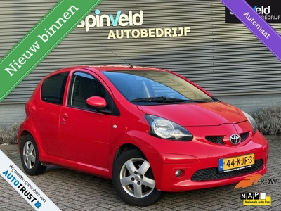 Toyota Aygo 1.0-12V + BJ`07 NAP NL AUT AIRCO TREKHAAK CRUISE