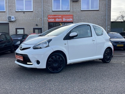 Toyota Aygo 1.0 VVT-i Comfort Airco Led/Dag Rij Verlichting