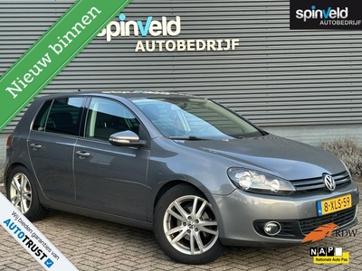 Volkswagen Golf 1.6 TDI Comfortline BlueMotion BJ`10 NAVI