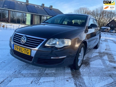 Volkswagen Passat 2.0 FSI Sportline