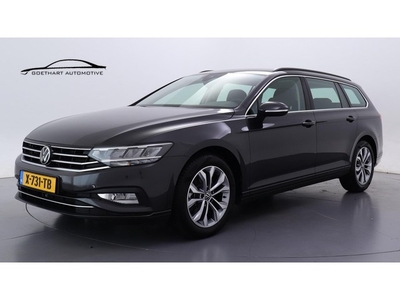 Volkswagen Passat Variant 1.5 TSI Business / ACC + Travel /