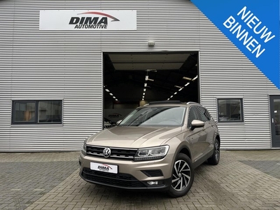 Volkswagen Tiguan 1.5 TSI 150PK Panodak / Navi / LED /