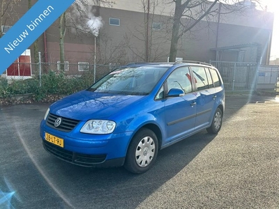 Volkswagen Touran 1.6-16V FSI Trendline ZO INGERUILD DUS ZO