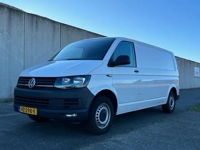 Volkswagen Transporter 2.0 TDI L2H1 Comfortline CARPLAY