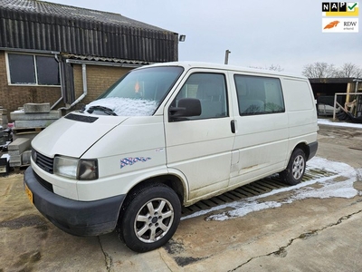 Volkswagen Transporter 2.5 TDI 292 T800 Base DC/