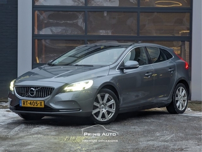 Volvo V40 1.5 T3 Inscription PANONAVICAMERALEDERMEMORY