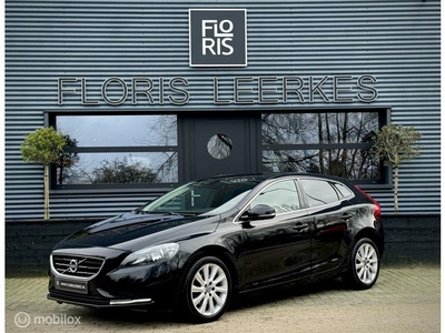 Volvo V40 1.6 T4 Summum Navigatie Automaat Trekhaak