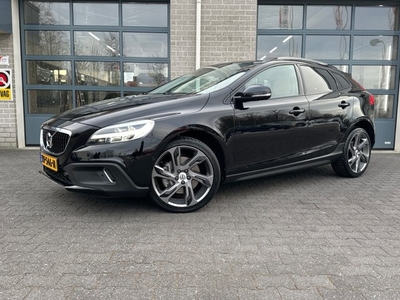 Volvo V40 Cross Country 1.5 T3 Polar+ Luxury