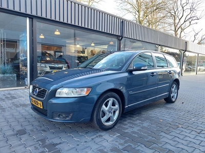 Volvo V50 2.0 Momentum Dealer oh Navi Clima Cruise Telefoon