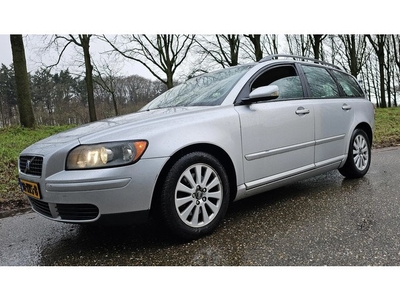 Volvo V50 2.4i 170 PK Automaat ! APK 22-01-2025 !