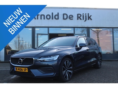 Volvo V60 2.0 B3 Momentum Advantage