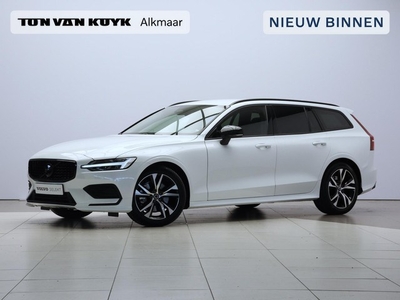 Volvo V60 B3 Essential Automaat / Trekhaak / Driver Assist