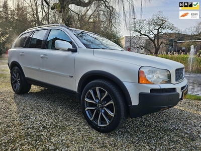 Volvo XC90 4.4 V8 7-pers/XENON/leer/DAK/dvd