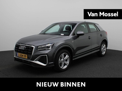 Audi Q2 35 TFSI S Edition Automaat | Navigatie | Camera | Parkeersensoren | 17 Inch Velgen | Stoelverwarming | Airco | Fabriek garantie tot 22-04-2027 |