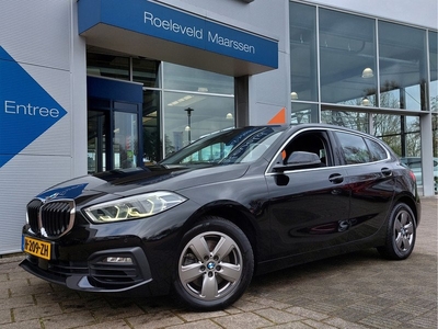 BMW 1-serie 118i 140pk Automaat Executive Edition | Origineel NL | Navi + Apple Carplay + Android Auto | Clima | Cruise | Pdc V+A | Led Koplampen | Rijstrook+Licht+Regensensor | 16''lm