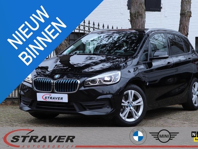 BMW 2-serie Active Tourer 225xe iPerformance |Panoramadak |Head-up display |File assistent |Sportstoelen