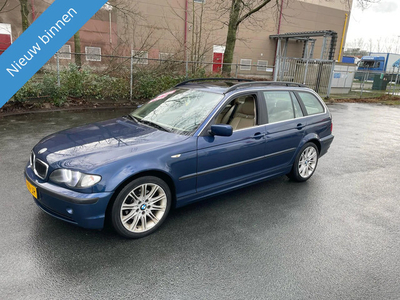 BMW 3-serie Touring 320i Executive ZO INGERUILD DUS ZO WEG PRIJSJE