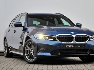 BMW 3 Serie Touring 330e Sportline | BTW | ACC | Camera | Leder | LED