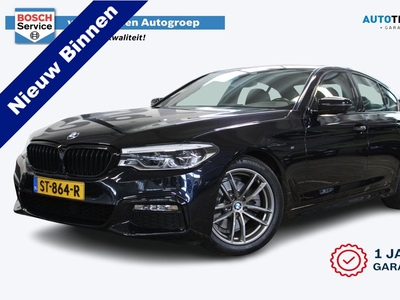 BMW 5 Serie 520i High Executive M-Pakket | Incl. 1 jaar Garantie | Clima | Stoelverwarming | Dealer onderhouden! | Navi | Cruise | Keyless start | Elektrisch verstelbare stoelen | Vol Leder memory sportstoelen | Lederen bekleding | 18 Inch LMV | Adaptive