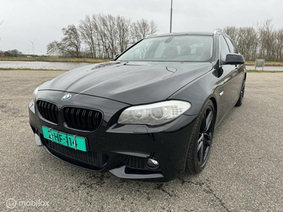 BMW 5-serie Touring 525d, 20inch , M-bumper Duitse brief !