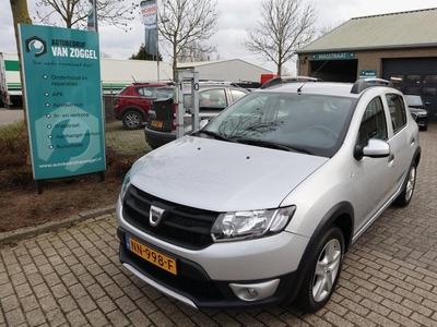 Dacia Sandero 0.9 TCe Stepway Lauréate,Navigatie,Electrische ramen voor+achter,parkeersensoren achter