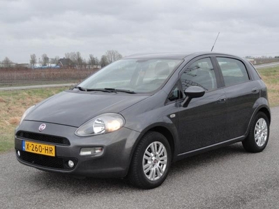 Fiat Punto Evo 1.2 Street Met Airco - Elektr ramen - APK