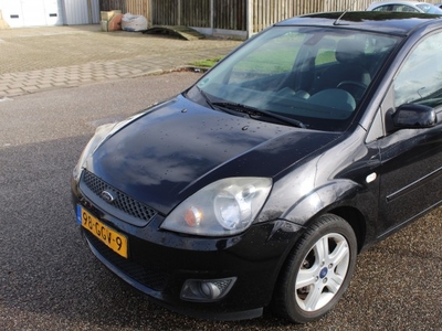 Ford Fiesta 1.4-16V FUTURA XL