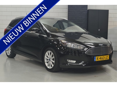 Ford FOCUS Wagon 1.0 Titanium // 81.000 km // CARPLAY // CLIMA // NAVI // CRUISE // STOEL&STUURVERWARMING //