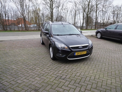 Ford FOCUS Wagon 1.6 Titanium TREKHAAK CLIMA CRUISE