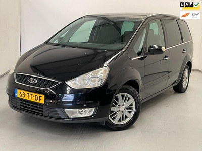 Ford Galaxy 2.0-16V Ghia / 7-pers / Trekhaak / NL-auto