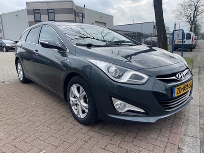 Hyundai i40 Benzine