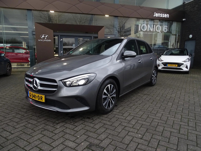 Mercedes-Benz B-Klasse 180 Business Solution Plus 1e eig/trekhaak/winterbanden