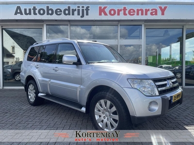 Mitsubishi Pajero 3.2 DI-D Invite High Roof Side Window Van grijskenteken