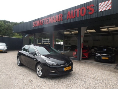 Opel Astra 1.4 Turbo Business + zeer lux met schuifdak apk