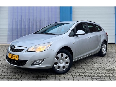 Opel Astra Benzine