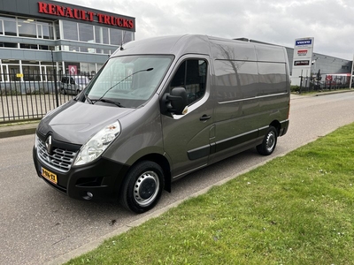 Renault Master 145.35 L2 H2 61.353 KM, Airco , Euro 6