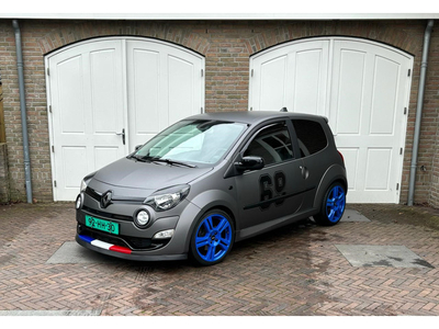 Renault Twingo 1.6 16V RS Zeer sportieve auto, onderhoudsboekjes aanwezig.